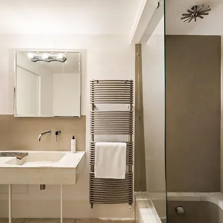 Villa Cocles - *